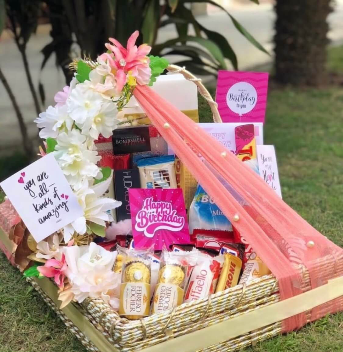 Jumbo basket for her