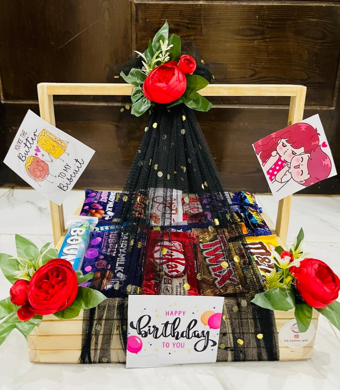 Wooden loaded chocolates basket